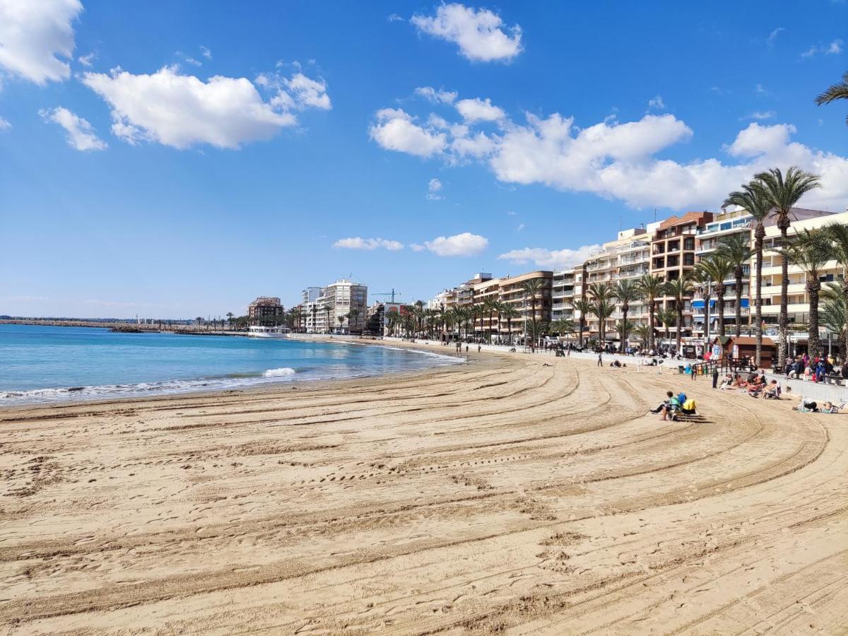 Torrevieja Modern Apartment With Swimming Pool Екстериор снимка
